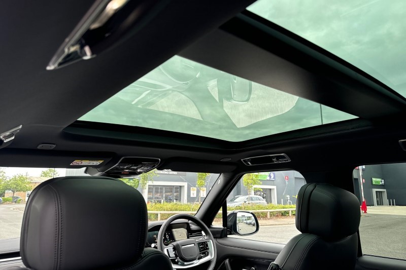 2024 (74) LAND ROVER RANGE ROVER 3.0 P460e HSE 4dr Auto 3299702