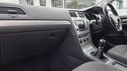 2016 (16) VOLKSWAGEN GOLF 1.6 TDI 110 Match Edition 5dr 5457138