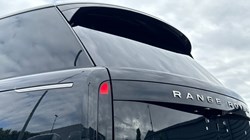 2024 (74) LAND ROVER RANGE ROVER 3.0 P460e HSE 4dr Auto 3299732