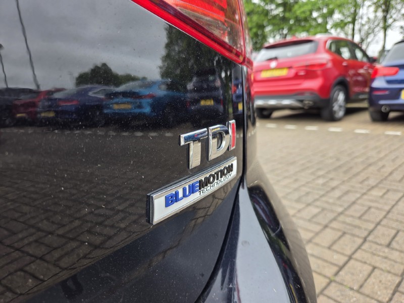 2016 (16) VOLKSWAGEN GOLF 1.6 TDI 110 Match Edition 5dr 5457124