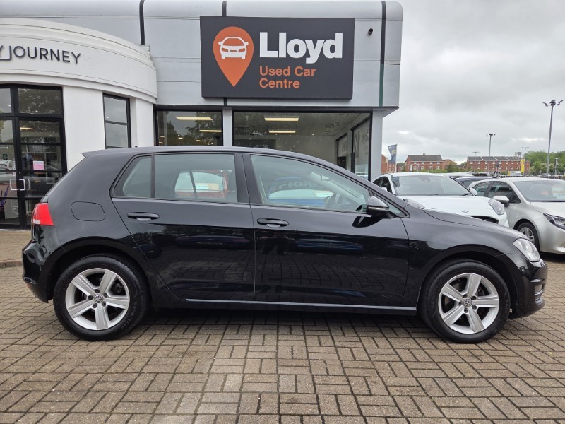 2016 (16) VOLKSWAGEN GOLF 1.6 TDI 110 Match Edition 5dr 5457115