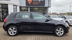 2016 (16) VOLKSWAGEN GOLF 1.6 TDI 110 Match Edition 5dr 5457115