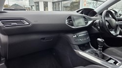 2019 (69) PEUGEOT 308 1.2 PureTech 130 Allure 5dr 5473571