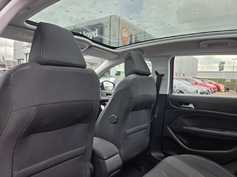 2019 (69) PEUGEOT 308 1.2 PureTech 130 Allure 5dr 5473565