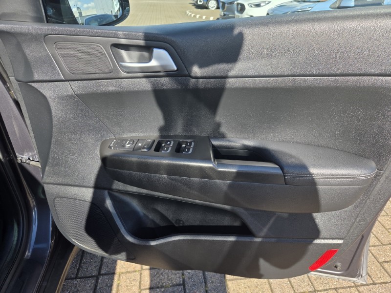 2018 (18) KIA SPORTAGE 1.6 GDi ISG 2 5dr 5465374