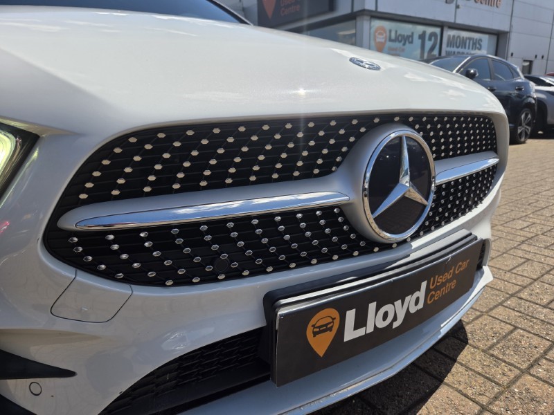 2020 (20) MERCEDES-BENZ A CLASS A180 AMG Line Executive 5dr Auto 5486616