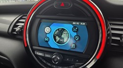 2020 (20) MINI HATCHBACK 1.5 Cooper Classic II 5dr 5470443