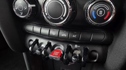 2020 (20) MINI HATCHBACK 1.5 Cooper Classic II 5dr 5470442