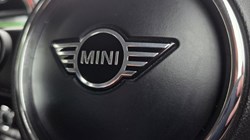 2020 (20) MINI HATCHBACK 1.5 Cooper Classic II 5dr 5470447