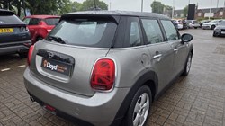 2020 (20) MINI HATCHBACK 1.5 Cooper Classic II 5dr 5470422