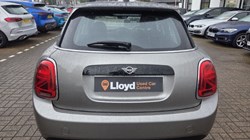 2020 (20) MINI HATCHBACK 1.5 Cooper Classic II 5dr 5470421