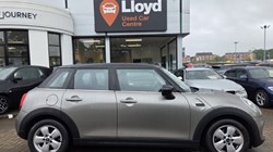 2020 (20) MINI HATCHBACK 1.5 Cooper Classic II 5dr 5470407
