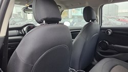 2020 (20) MINI HATCHBACK 1.5 Cooper Classic II 5dr 5470426