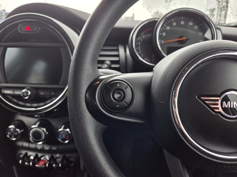 2020 (20) MINI HATCHBACK 1.5 Cooper Classic II 5dr 5470438