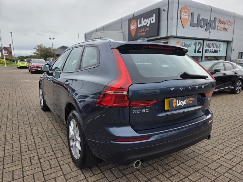 2018 (18) VOLVO XC60 2.0 D4 Momentum Pro 5dr AWD Geartronic 5481611