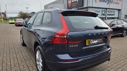 2018 (18) VOLVO XC60 2.0 D4 Momentum Pro 5dr AWD Geartronic 5481611