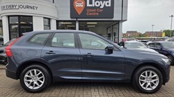 2018 (18) VOLVO XC60 2.0 D4 Momentum Pro 5dr AWD Geartronic 5481597