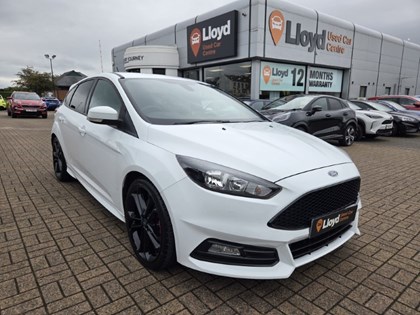 2018 (18) FORD FOCUS 2.0T EcoBoost ST-2 Navigation 5dr