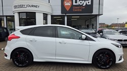 2018 (18) FORD FOCUS 2.0T EcoBoost ST-2 Navigation 5dr 5481691