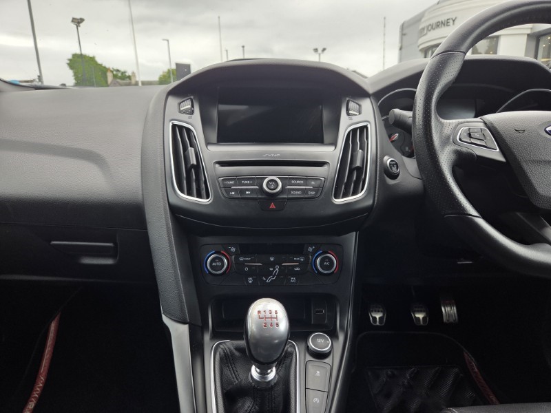 2018 (18) FORD FOCUS 2.0T EcoBoost ST-2 Navigation 5dr 5481715