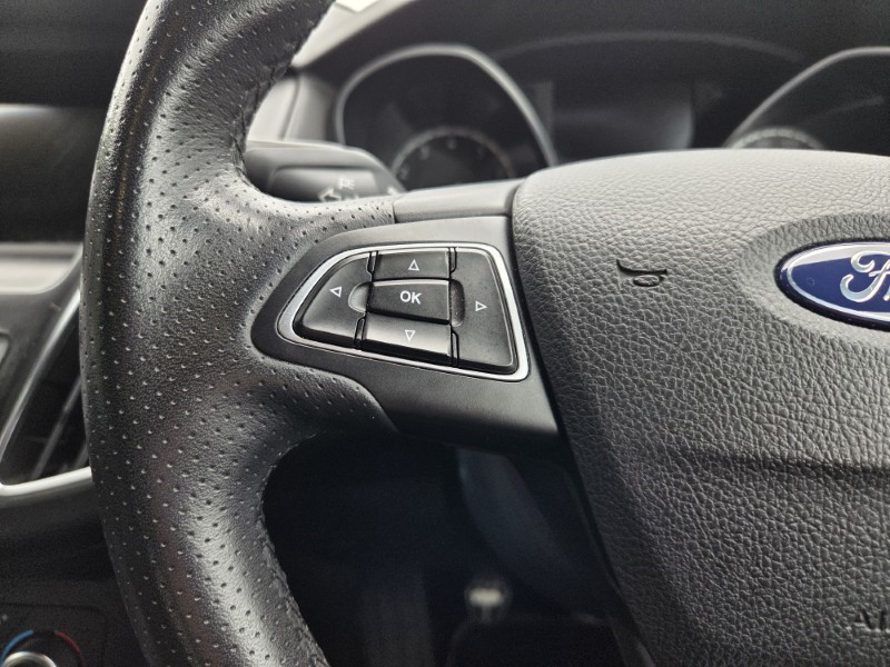 2018 (18) FORD FOCUS 2.0T EcoBoost ST-2 Navigation 5dr 5481724