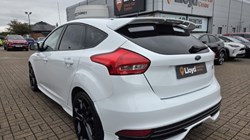2018 (18) FORD FOCUS 2.0T EcoBoost ST-2 Navigation 5dr 5481705