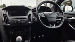2018 (18) FORD FOCUS 2.0T EcoBoost ST-2 Navigation 5dr 5481714