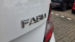 2018 (67) SKODA FABIA 1.0 TSI Colour Edition 5dr 5481979