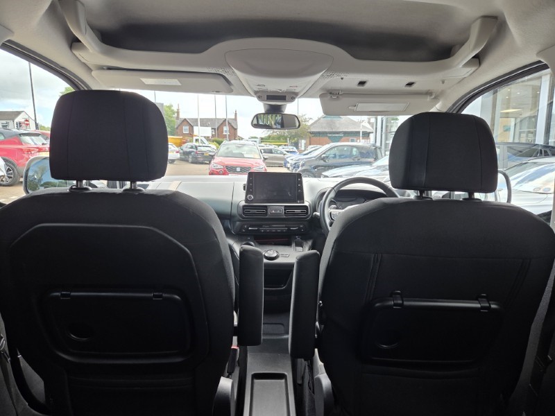 2022 (22) CITROEN BERLINGO 1.2 PureTech 130 Flair XTR XL 5dr EAT8 [7 seat] 5477861