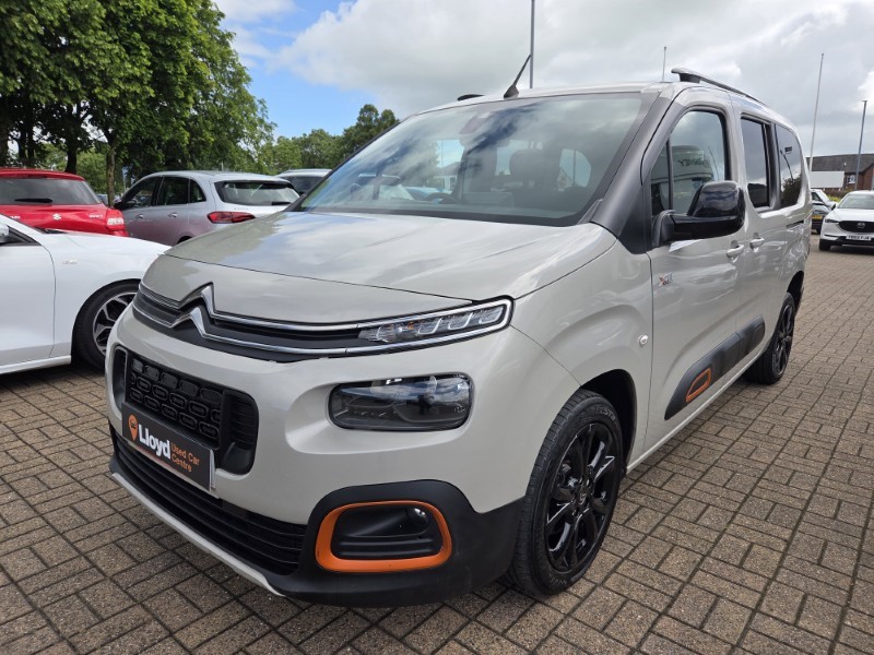 2022 (22) CITROEN BERLINGO 1.2 PureTech 130 Flair XTR XL 5dr EAT8 [7 seat] 5477848