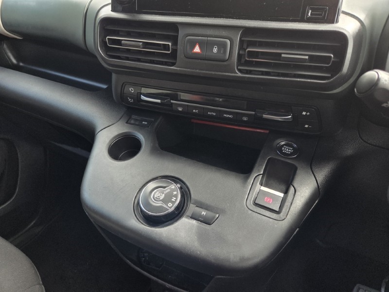 2022 (22) CITROEN BERLINGO 1.2 PureTech 130 Flair XTR XL 5dr EAT8 [7 seat] 5477878