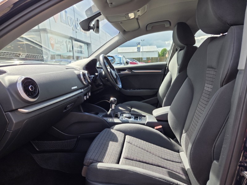 2017 (17) AUDI A3 1.5 TFSI Sport 5dr 5492309