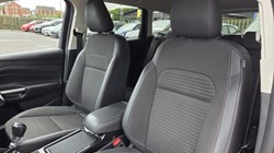 2018 (18) FORD KUGA 2.0 TDCi Titanium 5dr 2WD 5481674