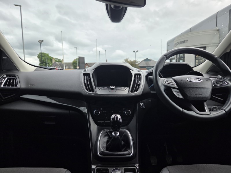 2018 (18) FORD KUGA 2.0 TDCi Titanium 5dr 2WD 5481666