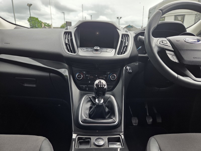 2018 (18) FORD KUGA 2.0 TDCi Titanium 5dr 2WD 5481668