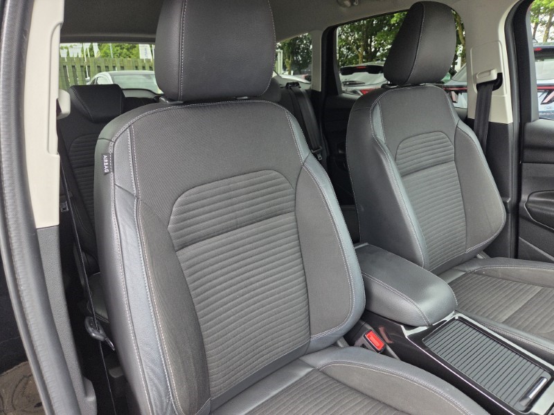 2018 (18) FORD KUGA 2.0 TDCi Titanium 5dr 2WD 5481675