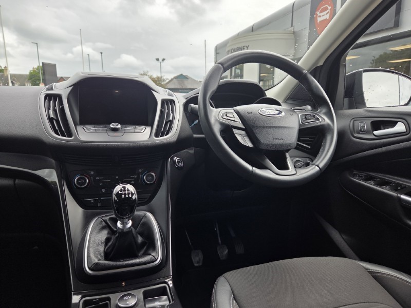 2018 (18) FORD KUGA 2.0 TDCi Titanium 5dr 2WD 5481667
