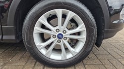 2018 (18) FORD KUGA 2.0 TDCi Titanium 5dr 2WD 5481649