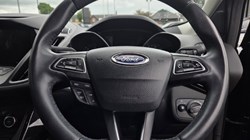 2018 (18) FORD KUGA 2.0 TDCi Titanium 5dr 2WD 5481680