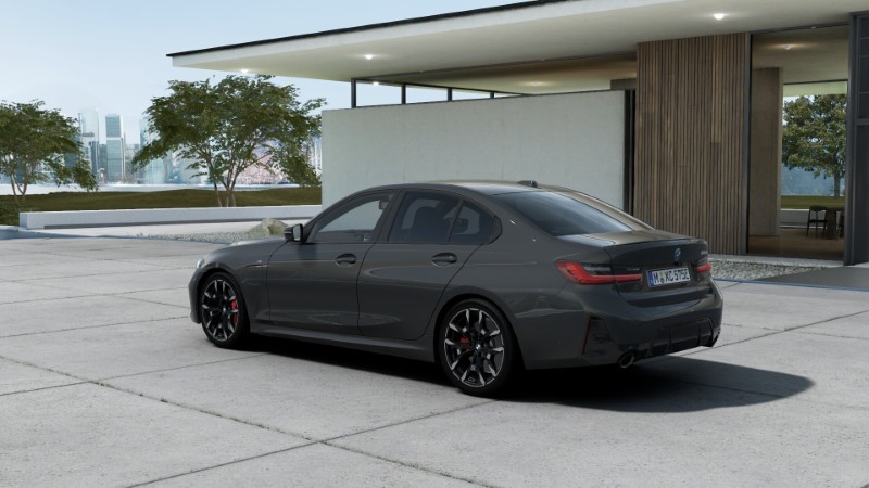  BMW 3 SERIES 330e 22.3 kWh M Sport 4dr Step Auto Tech/Pro Pack