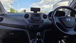 2018 (18) HYUNDAI I10 1.2 Premium 5dr 5481416