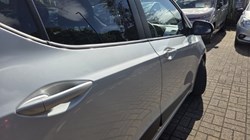 2018 (18) HYUNDAI I10 1.2 Premium 5dr 5481406