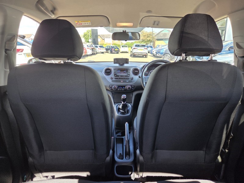 2018 (18) HYUNDAI I10 1.2 Premium 5dr 5481413