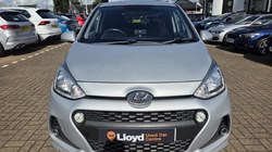 2018 (18) HYUNDAI I10 1.2 Premium 5dr 5481398