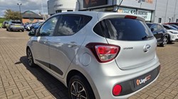 2018 (18) HYUNDAI I10 1.2 Premium 5dr 5481408