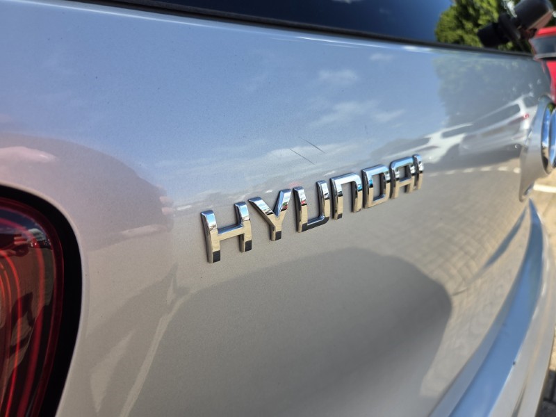 2018 (18) HYUNDAI I10 1.2 Premium 5dr 5481405
