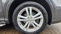 2018 (18) AUDI Q3 2.0 TDI Quattro S Line Edition 5dr 5481136