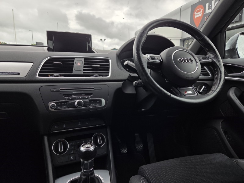 2018 (18) AUDI Q3 2.0 TDI Quattro S Line Edition 5dr 5481159