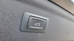 2018 (18) AUDI Q3 2.0 TDI Quattro S Line Edition 5dr 5481154