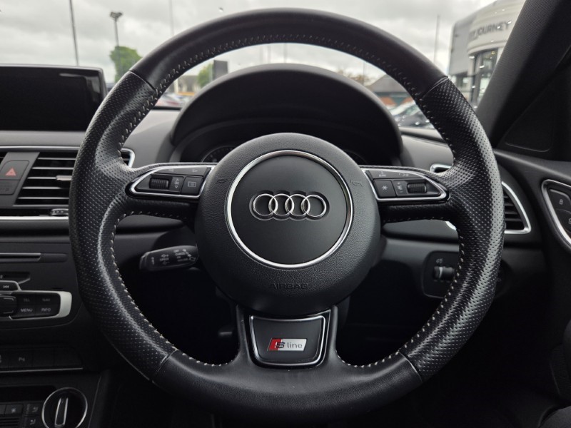 2018 (18) AUDI Q3 2.0 TDI Quattro S Line Edition 5dr 5481171